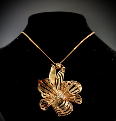 Lot 682 - A 14ct yellow gold c1950s bouquet pendant set...