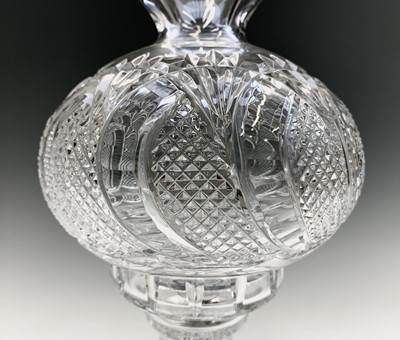 Lot 822 - A Waterford Crystal 'Seahorse' electric table...