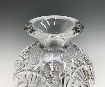Lot 822 - A Waterford Crystal 'Seahorse' electric table...