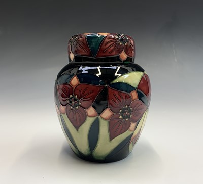 Lot 836 - A Moorcroft 'Trillium Nivale' pattern ginger...