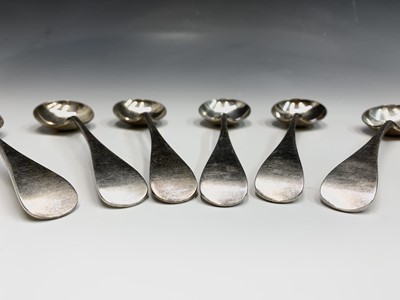 Lot 174 - A cheese scoop six O.E. soup spoons, a pair of...