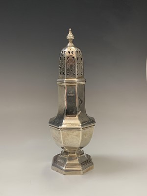 Lot 128 - A silver vase shape caster by William Hutton &...
