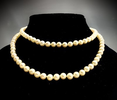 Lot 581 - A necklace of 112 pearls all between 6.2 and 6....