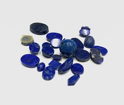 Lot 518 - Various lapis lazuli cabochons and beads, 48g.