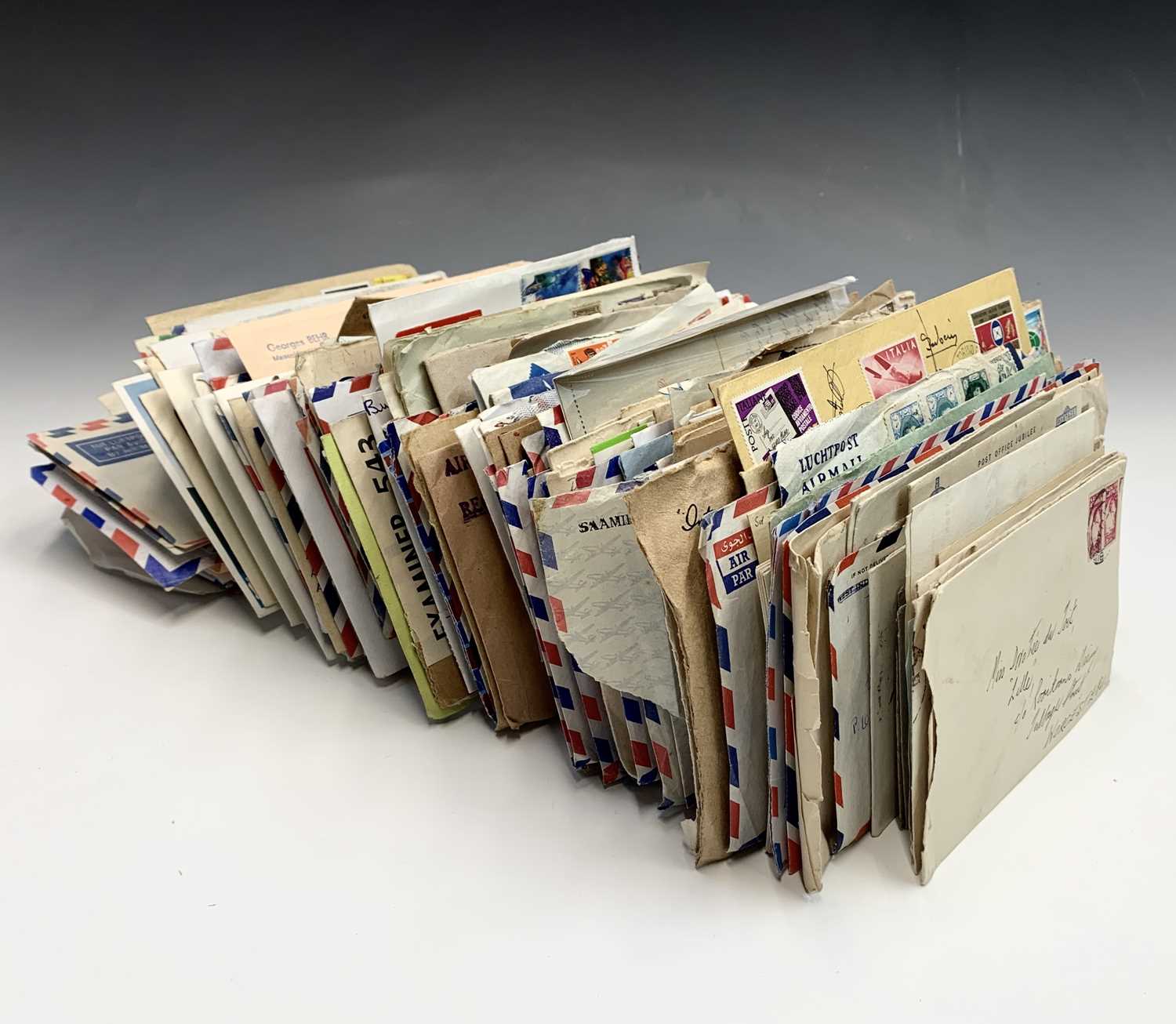 Lot 312 - World Covers - many hundreds of covers...