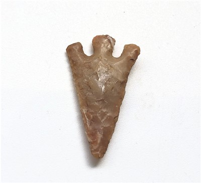 Lot 425 - Very fine Neolithic barbed and tanged arrow...