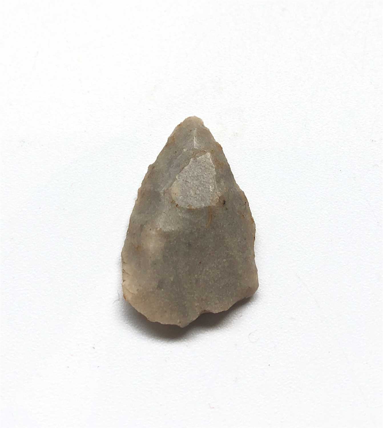 Lot 436 - Excellent Neolithic leaf shaped chert arrow...