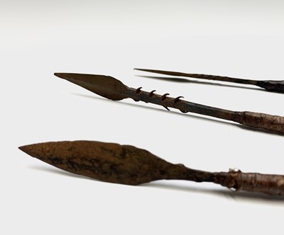 Lot 89 - A Collection of ethnic arrows and quivers,...