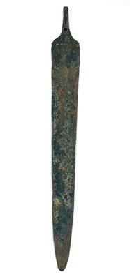 Lot 465 - Bronze Axe dagger H.D. Dartmoor, Devon, 108g,...