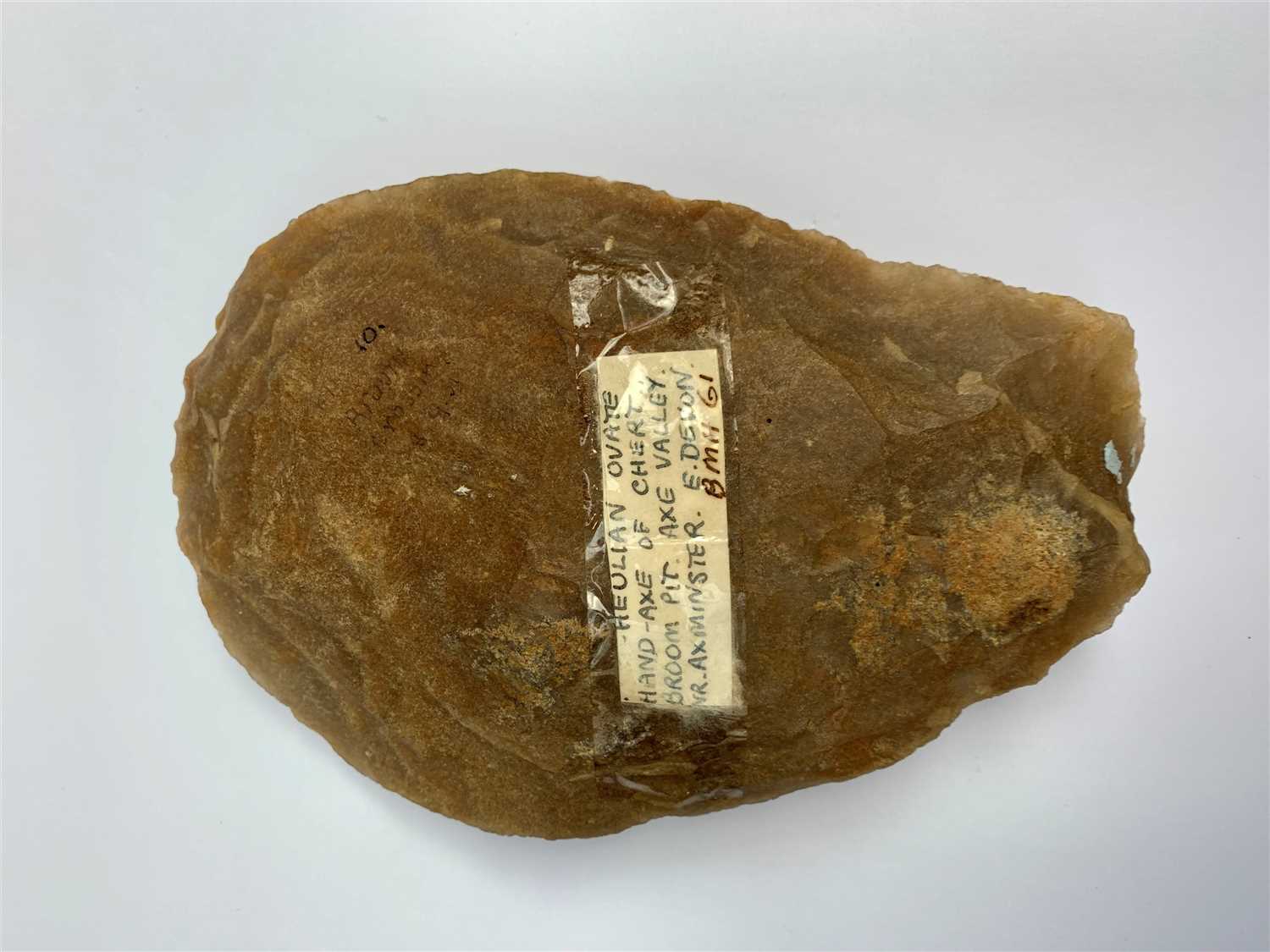 Lot 503 - Ovate hand axe of chert, ex. Broom Pit, Axe