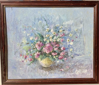 Lot 843 - Caroline ILLSLEY BARNETT (1939) Flowers Oil on...