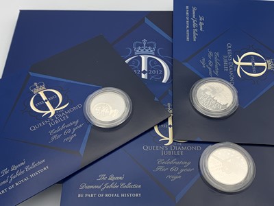 Lot 8 - 2012 Queen's Diamond Jubilee silver crown size...