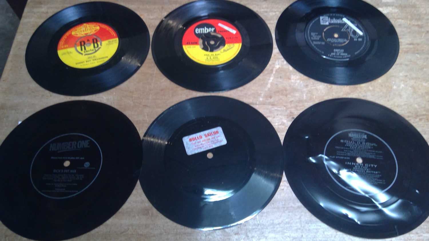 Lot 11 Collection of original 7" vinyl records