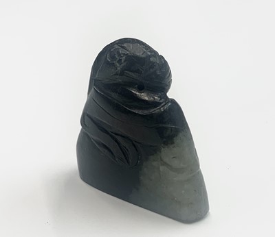 Lot 160 - A small Chinese carved jade seal, height 4cm,...