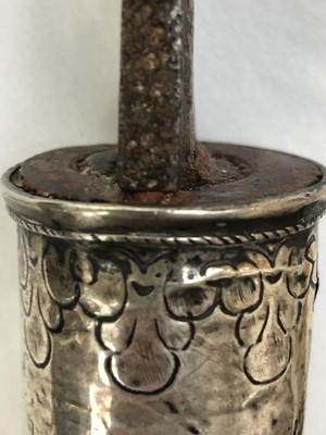 Lot 1055 - A Burmese dha sword, 19th century, the black...