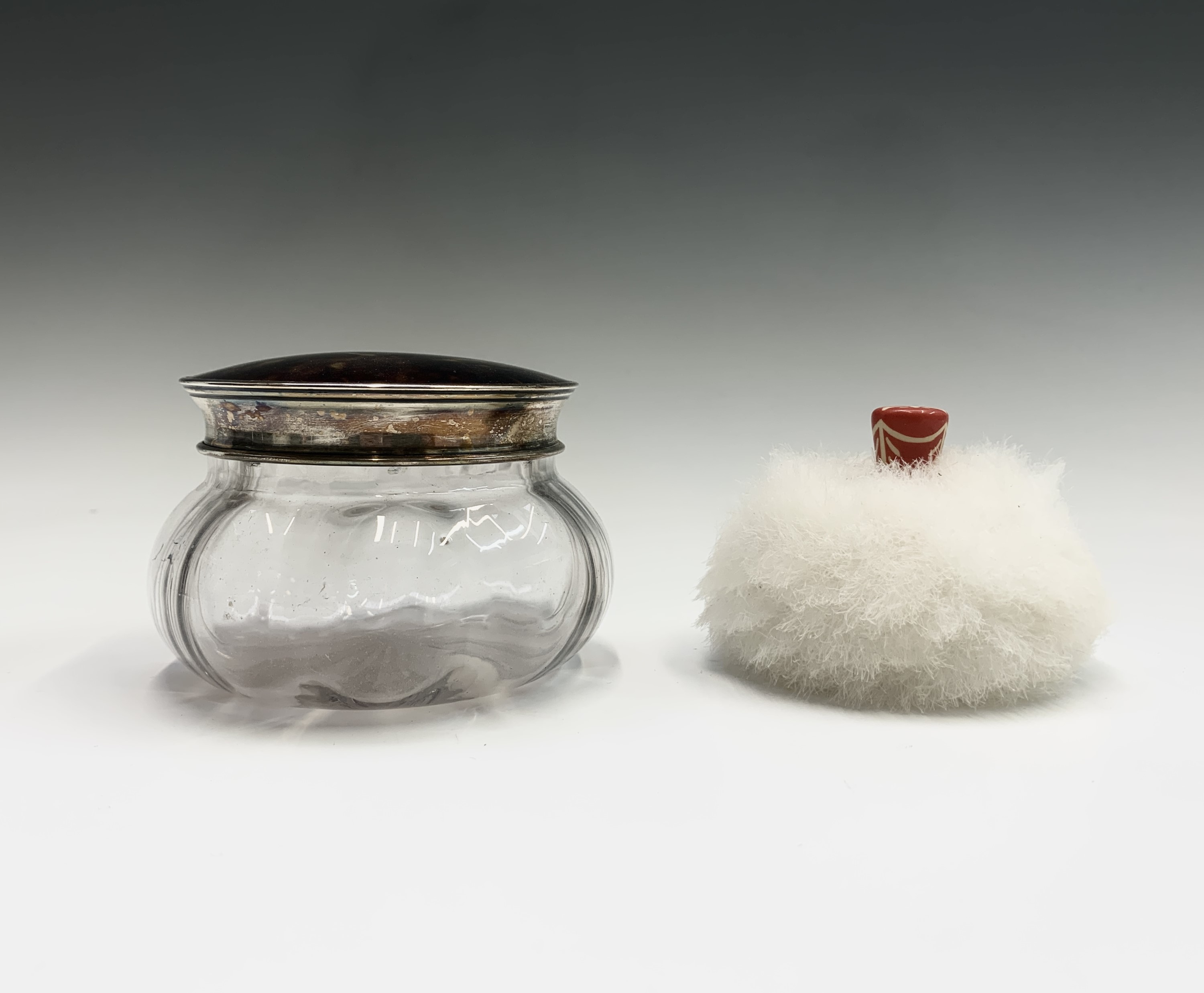 Lot 284 A late Victorian powder puff bowl with