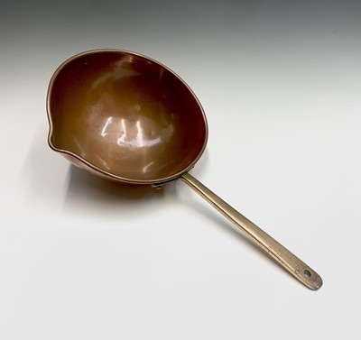 Lot 338 - A quantity of copperware, including a...