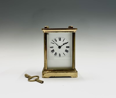 Lot 2927 - A French brass cased carriage timepiece, the...