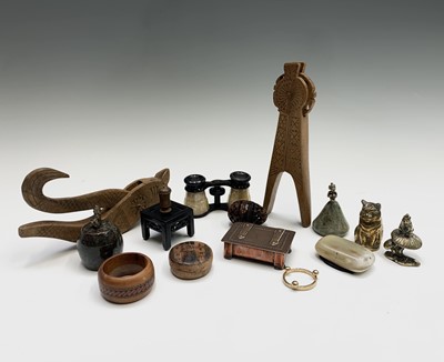 Lot 157 - An assortment of curios, to include an Arts...