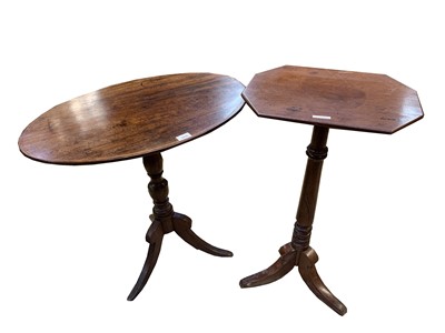 Lot 3218 - A Regency mahogany oval wine table, with...