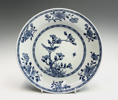 Lot 251 - A Chinese blue and white porcelain shallow...