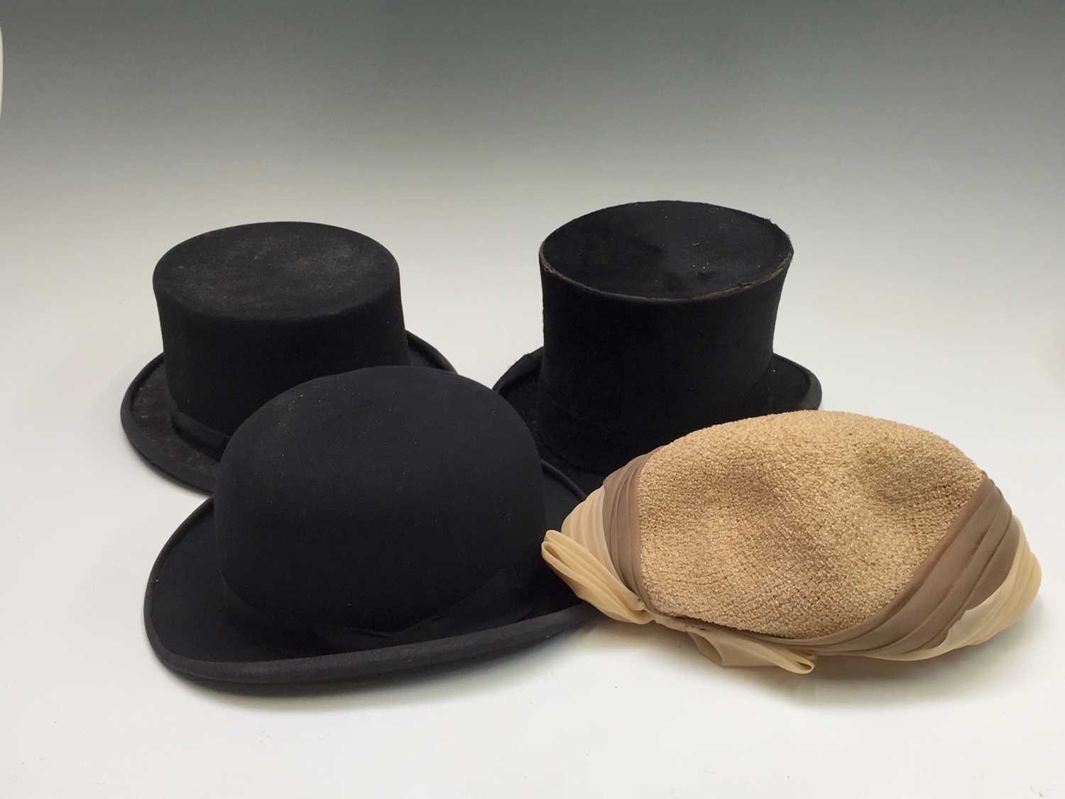 Lot 2849 - A small top hat by Samuel Mortlock & Son of