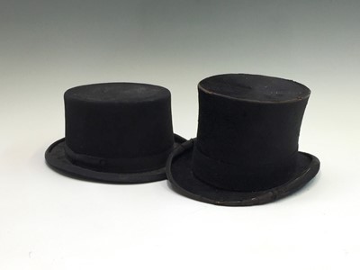 Lot 2849 - A small top hat by Samuel Mortlock & Son of...