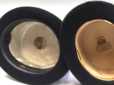 Lot 2849 - A small top hat by Samuel Mortlock & Son of...