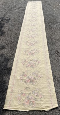 Lot 2840 - A bolt of Linen Union floral design upholstery...