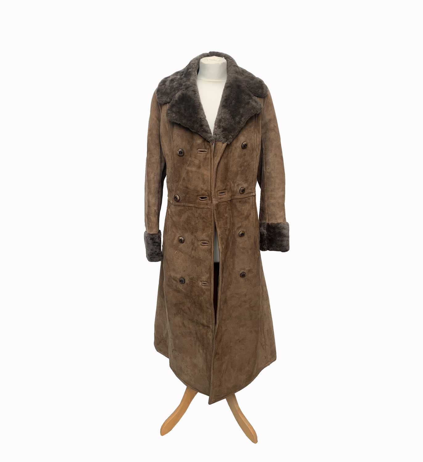 Lot 2814 - A ladies Morlands Velour Lambskin coat,