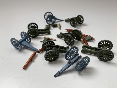 Lot 734 - War Gaming: 'Relive Waterloo' Del Prado...