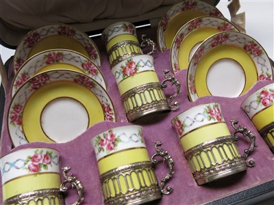 Lot 985 - A cased set of six George Jones & Sons...