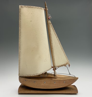 Lot 368 - A 1930s table lamp, modelled as a yacht, the...