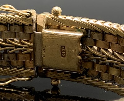 Lot 420 - A 9ct three colour gold bracelet width 14mm 32....