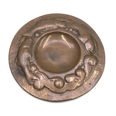 Lot 381 - An early 20th century Newlyn copper dish with...