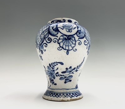 Lot 1085 - An 18th century Dutch Delft blue and white...