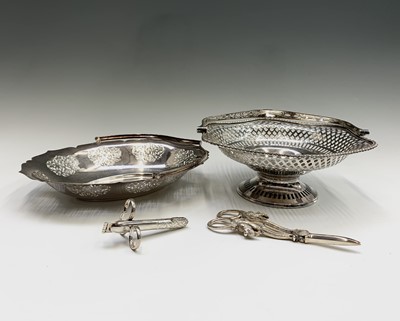 Lot 429 - A pair of unusual Edwardian silver plated...