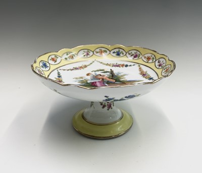 Lot 941 - A pair of Dresden porcelain dessert plates and...