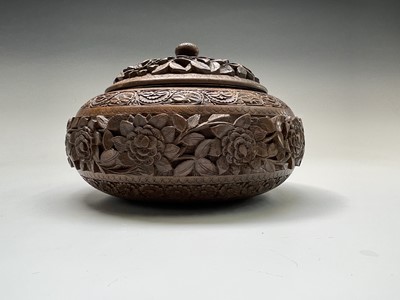 Lot 1026 - A Kashmir carved wood tray and bowl, mid 20th...