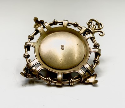 Lot 228 - An impressive matt silver-gilt jewel with...