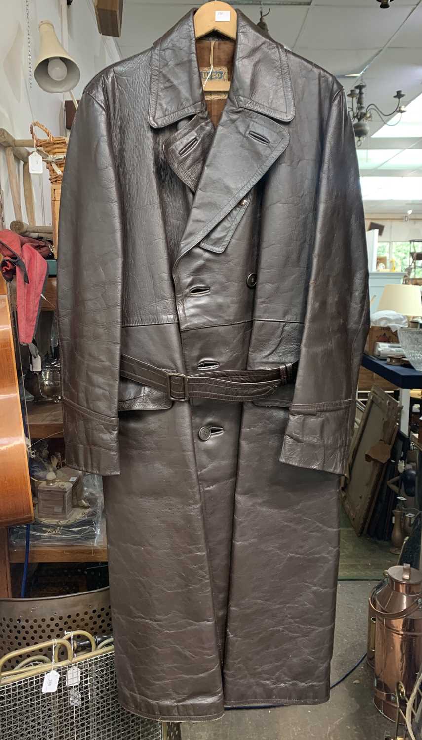 Lot 2874 - A German Urzo Lederen Kleding belted