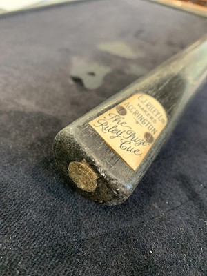 Lot 570 - A vintage Riley snooker cue, contained in a...