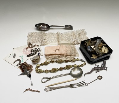Lot 120 - Costume jewellery, plate cutlery, a small...