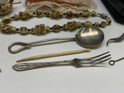 Lot 120 - Costume jewellery, plate cutlery, a small...