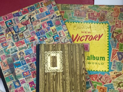 Lot 342 - World Collections in 8 albums. Lot includes...
