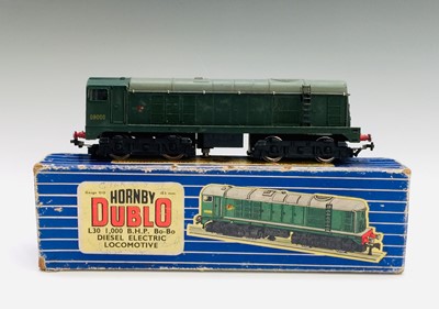 Lot 409 - Triang-Hornby OO Gauge Model Railways. Lot...