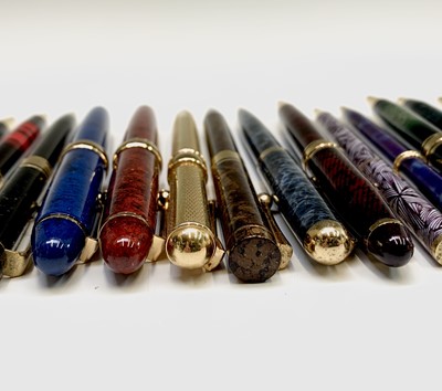 Lot 1181 - 20 L'Plume ballpoint pens