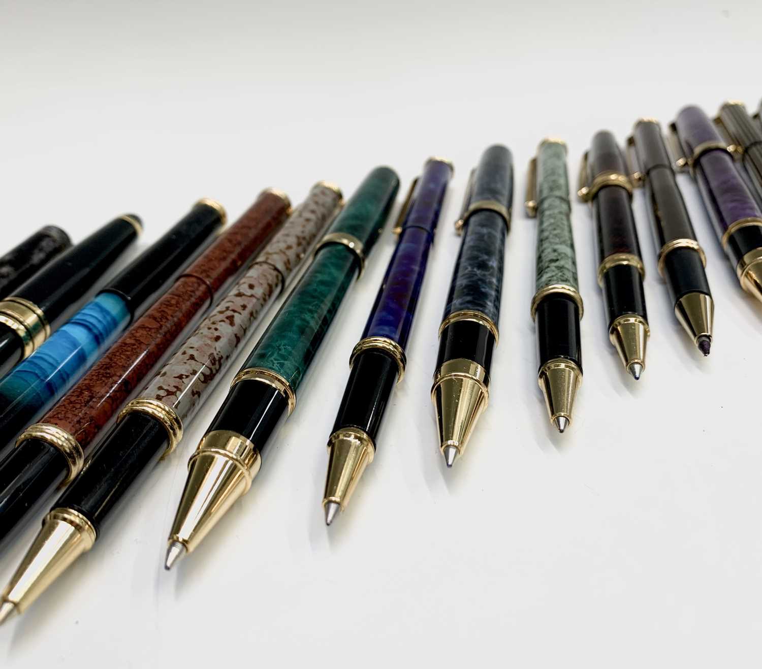 Lot 1182 - 15 L'Plume rollerball or fibre tip pens