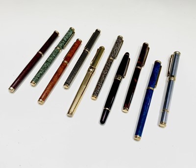 Lot 1183 - 10 L'Plume fountain pens