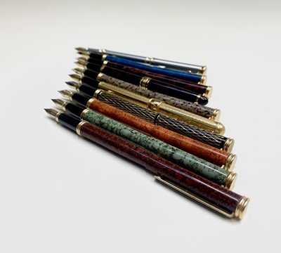 Lot 1183 - 10 L'Plume fountain pens